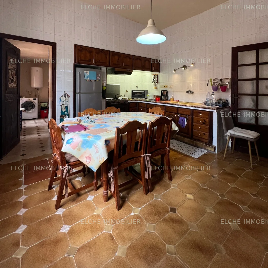 Villa R+1 à vendre