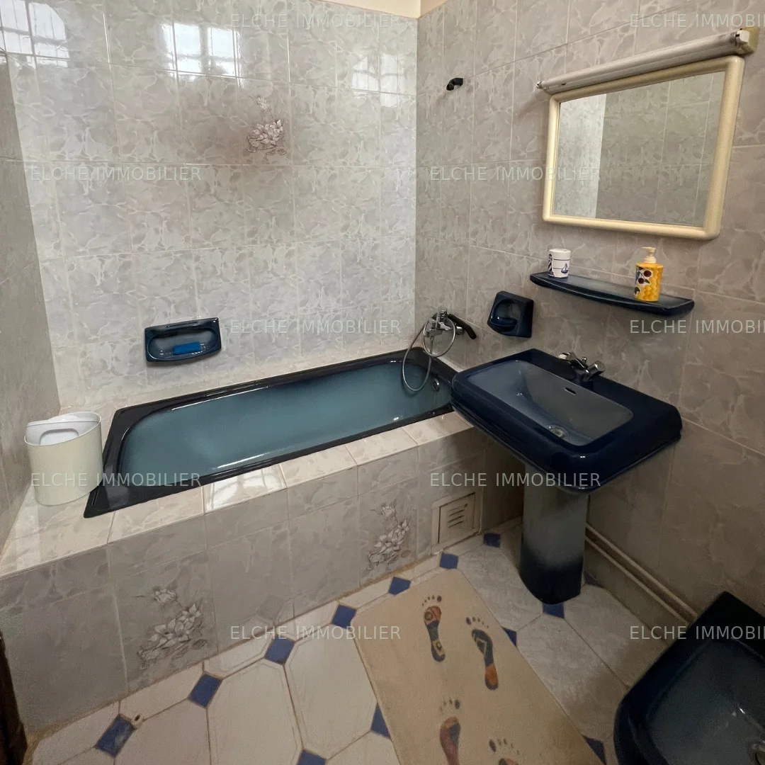 Villa R+1 à vendre