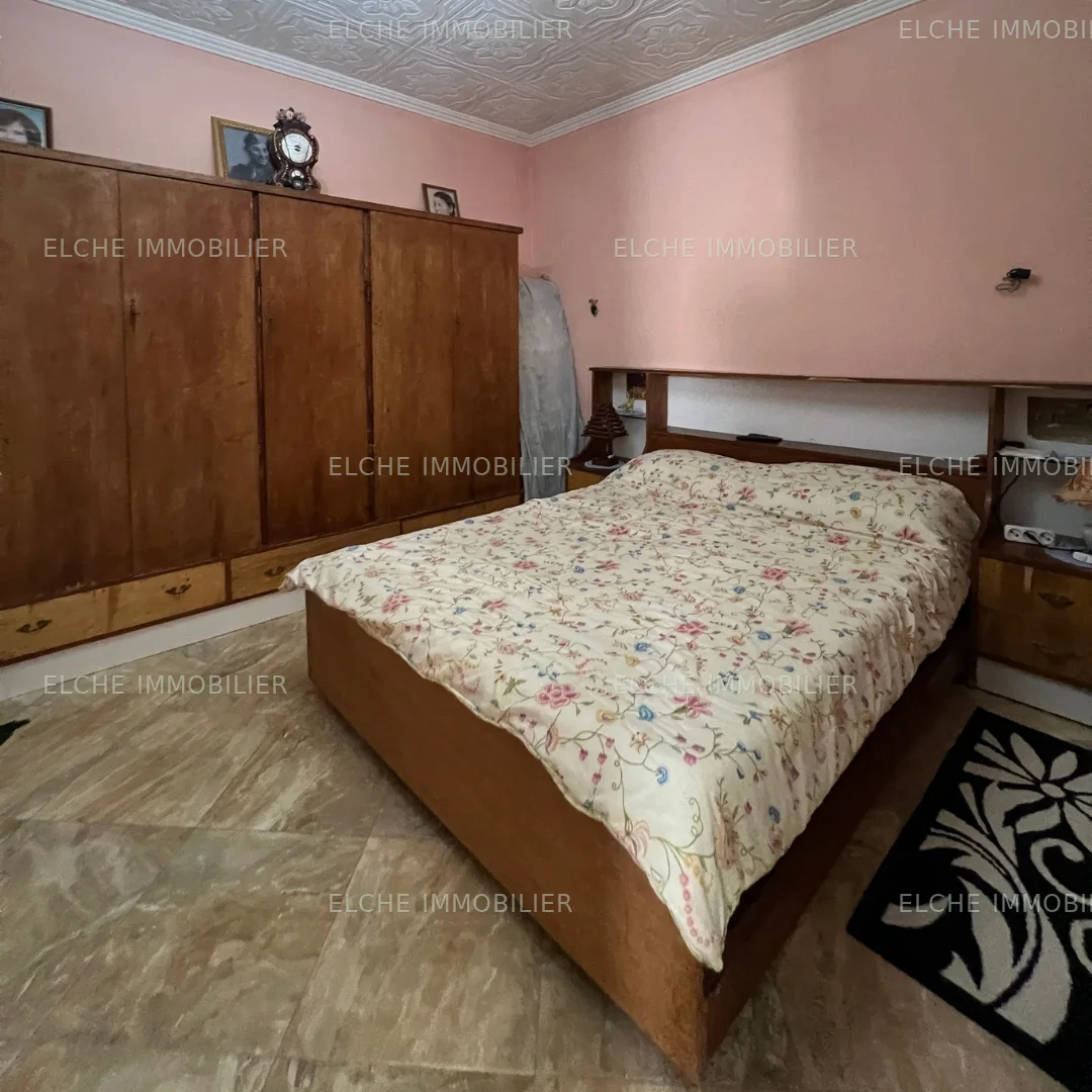Villa R+1 à vendre