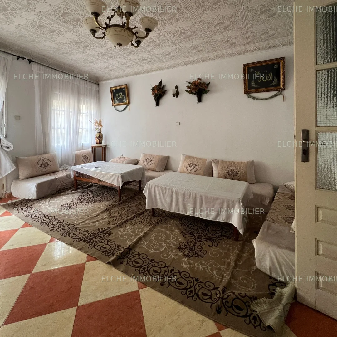 Villa R+2 à vendre