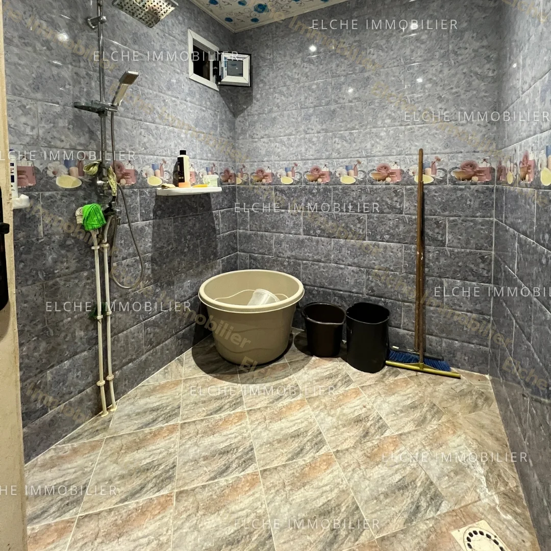 Villa R+2 à vendre