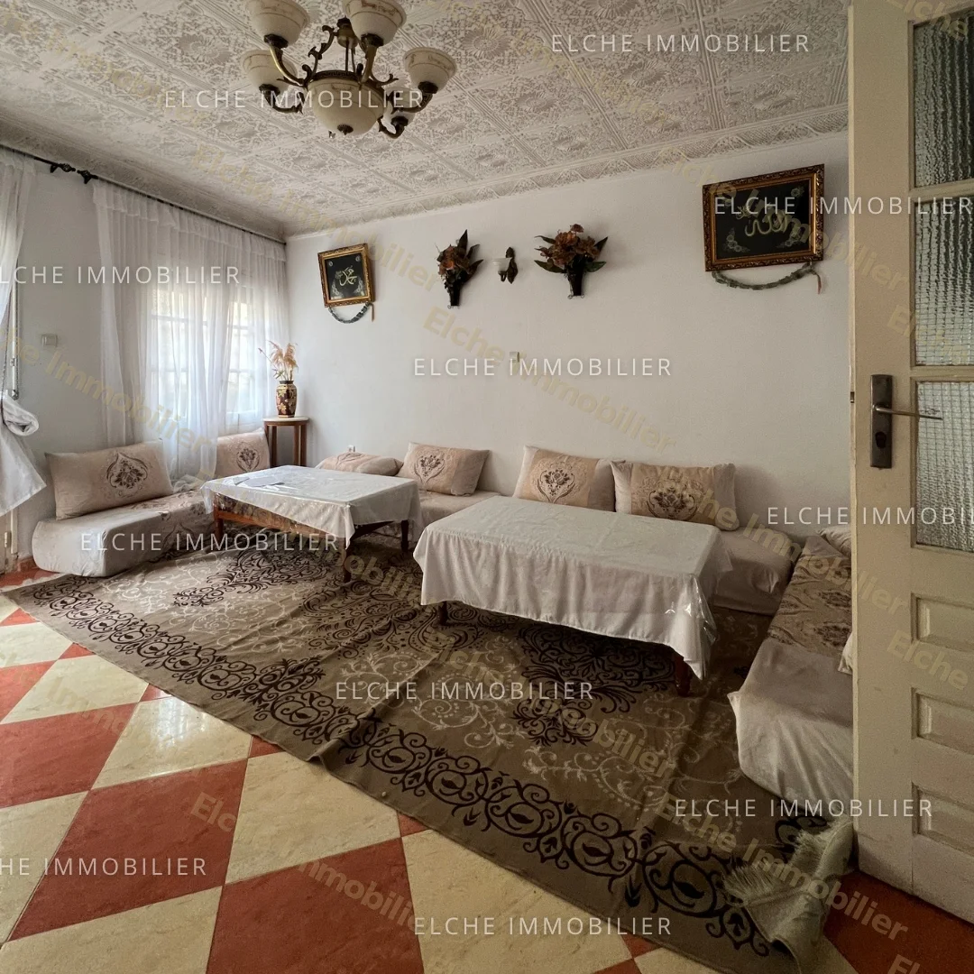 Villa R+2 à vendre