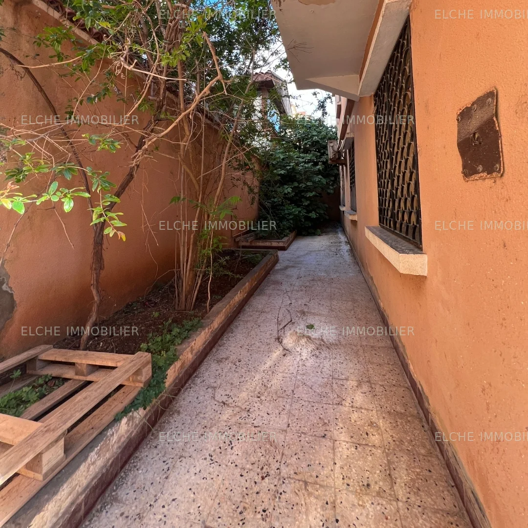Villa R+1 à vendre