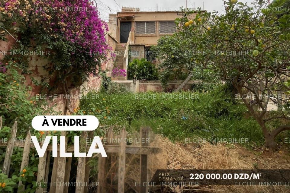 Villa R+1 ancien bâti à vendre