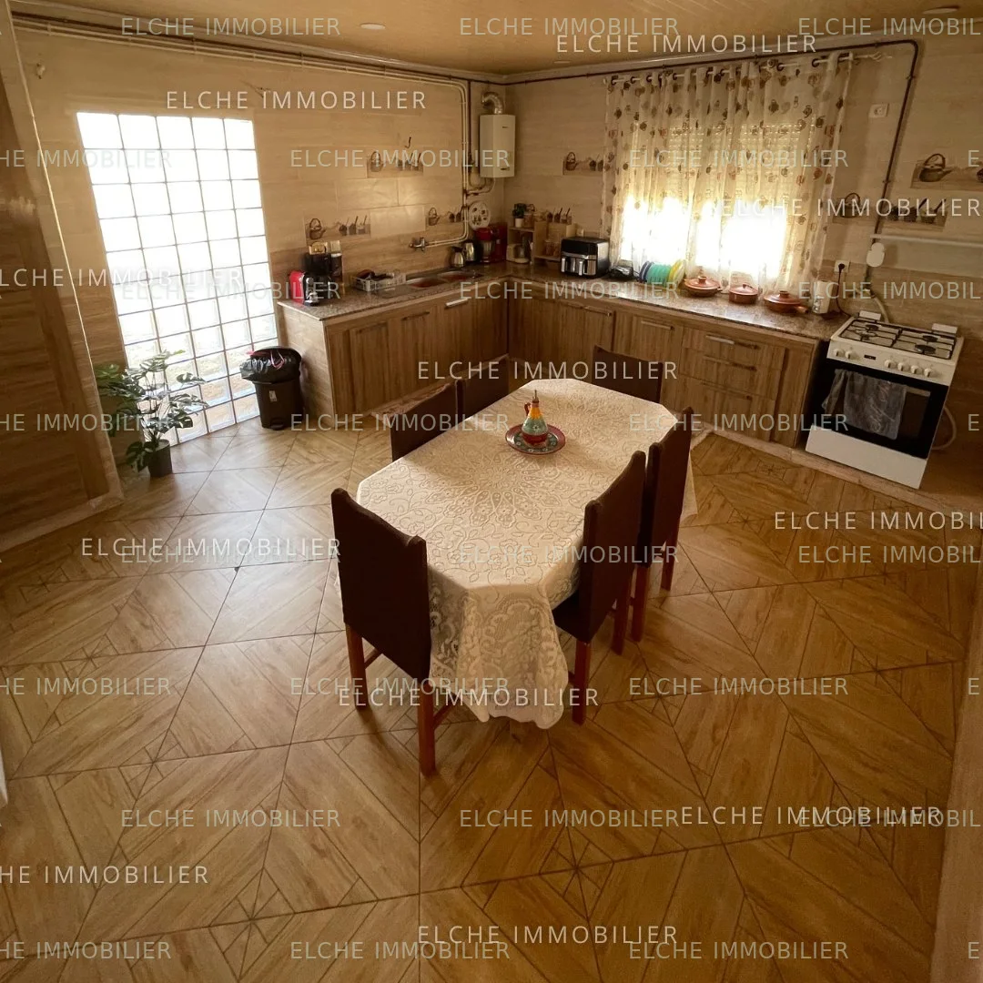 Villa R+3 à vendre
