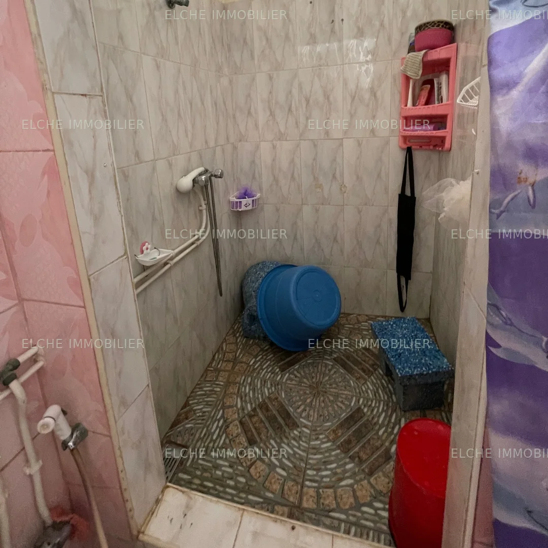 Villa R+2 à vendre