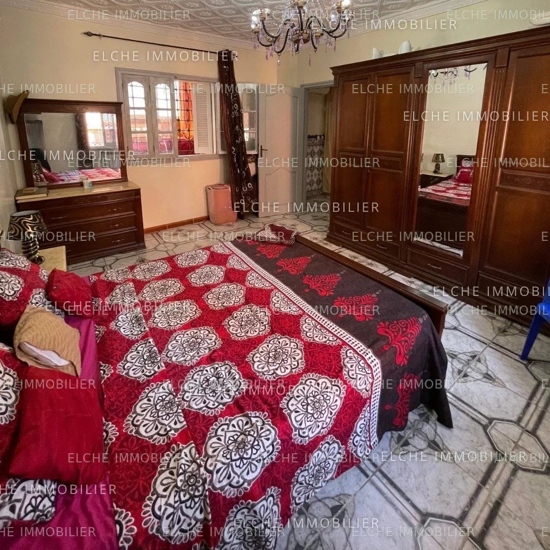 Villa R+2 à vendre