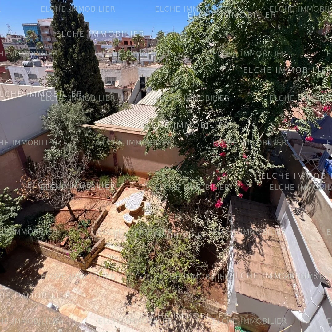 Villa R+1 à vendre
