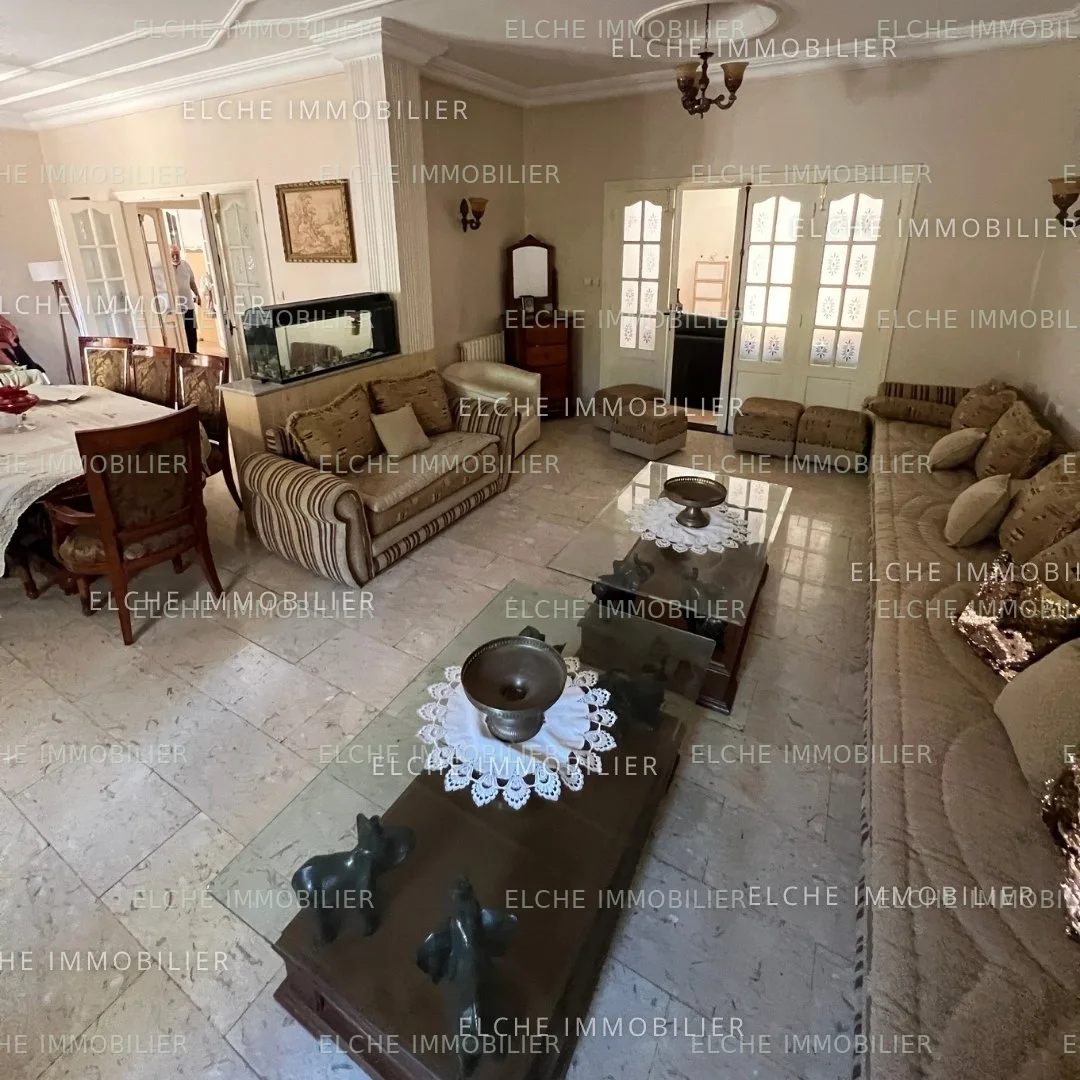 Villa R+1 à vendre