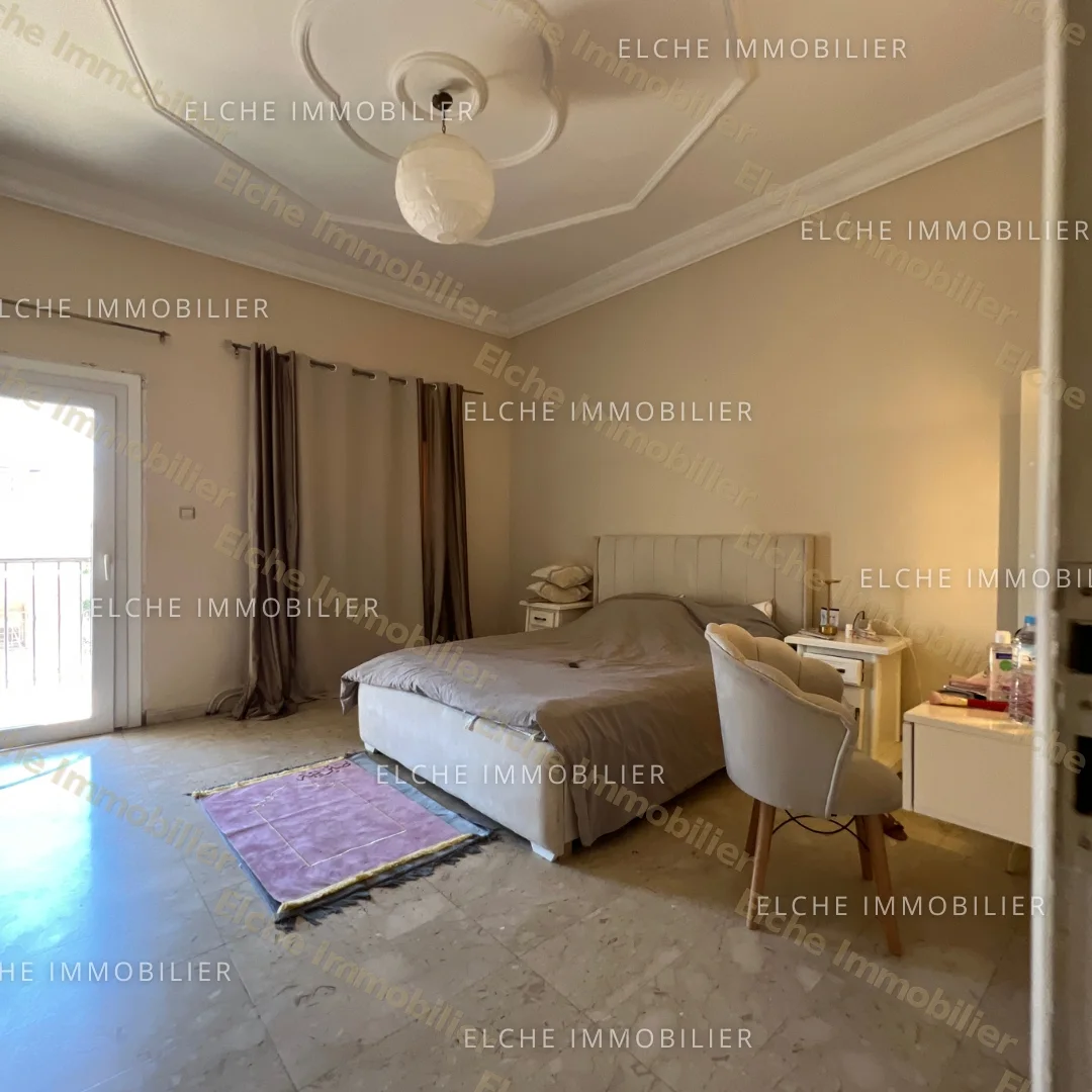 Villa R+1 à vendre