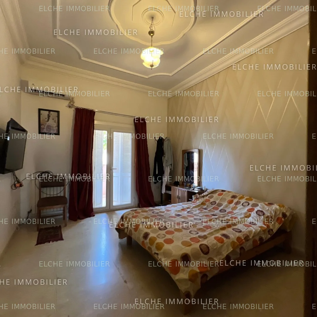 Villa R+1 à vendre
