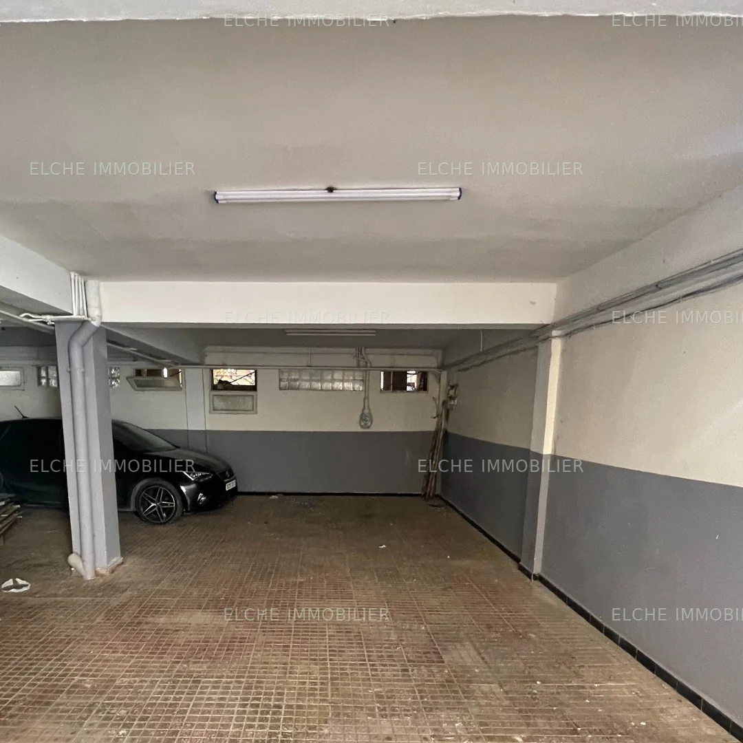 Villa R+1 à vendre