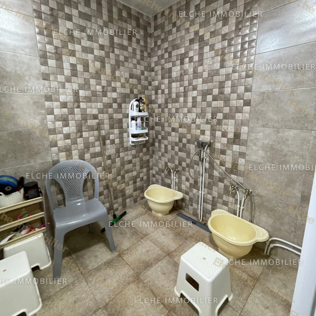 Villa R+2 à vendre