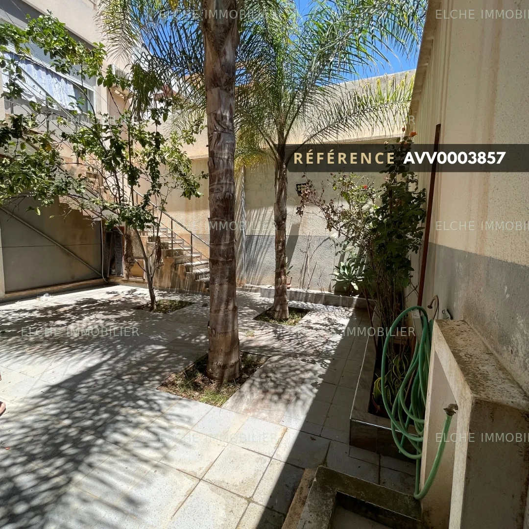 Villa R+2 à vendre
