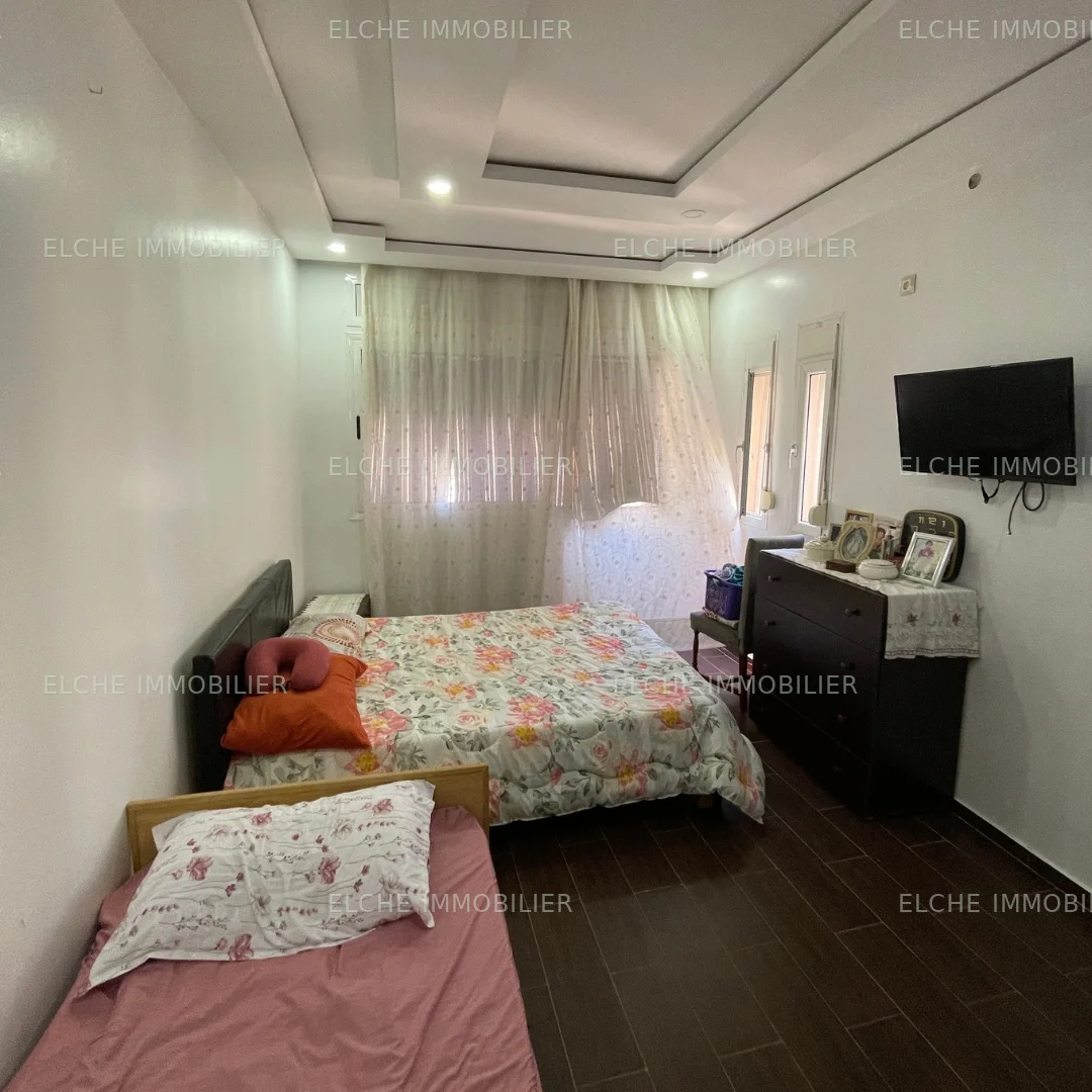 Villa R+2 à vendre