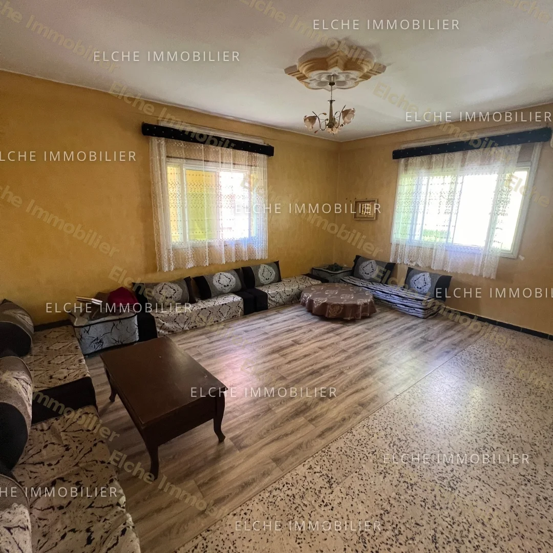 Villa R+1 à vendre