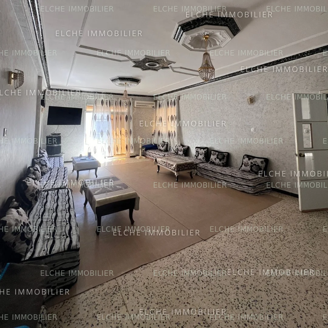 Villa R+1 à vendre