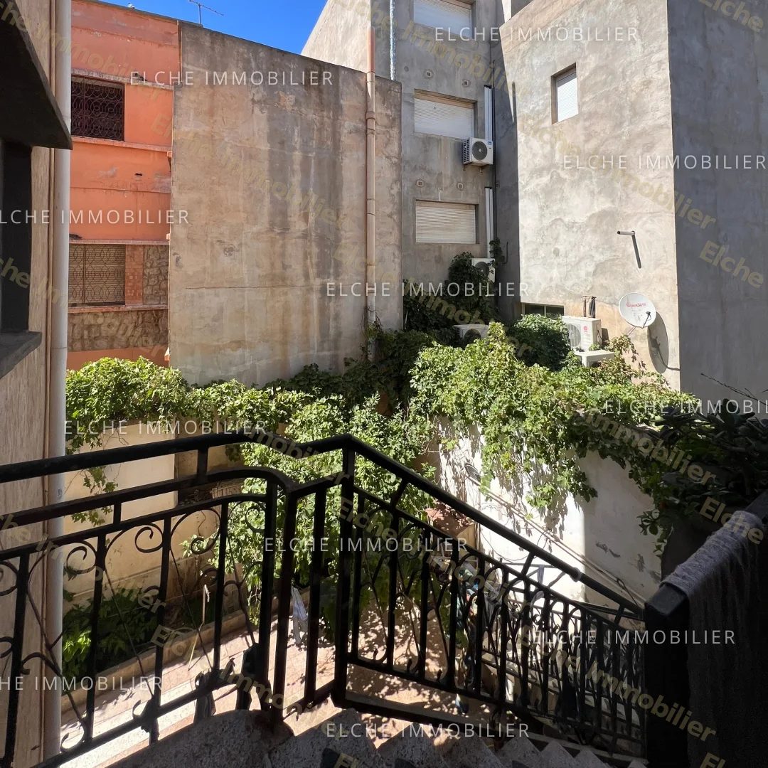 Villa R+1 à vendre