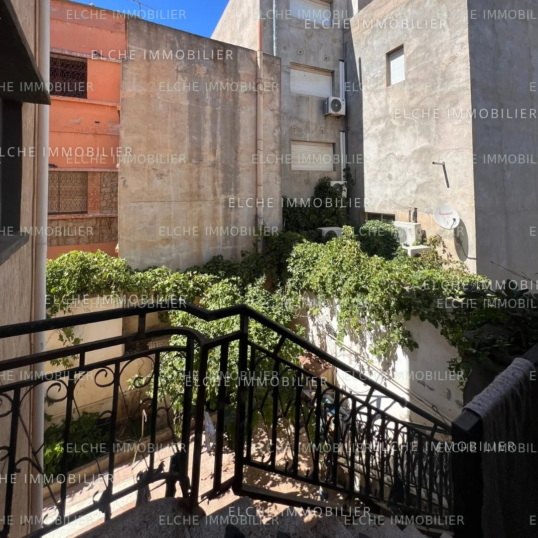 Villa R+1 à vendre