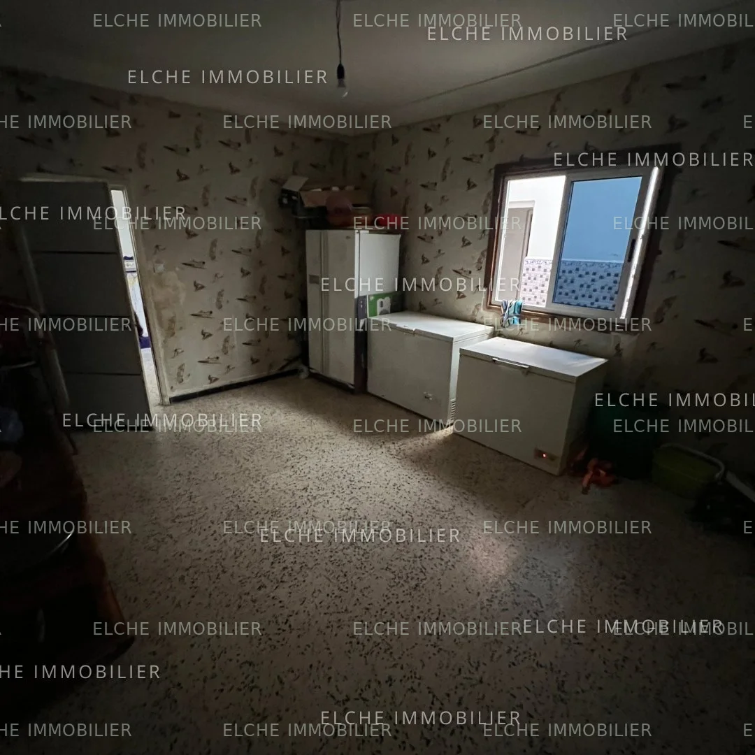 Villa R+1 à vendre