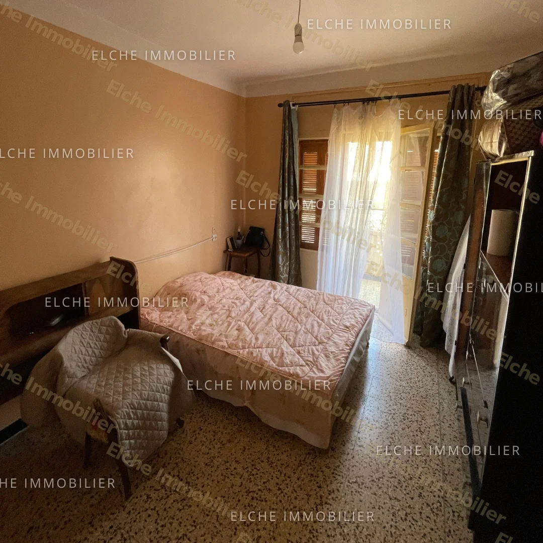 Villa R+1 à vendre