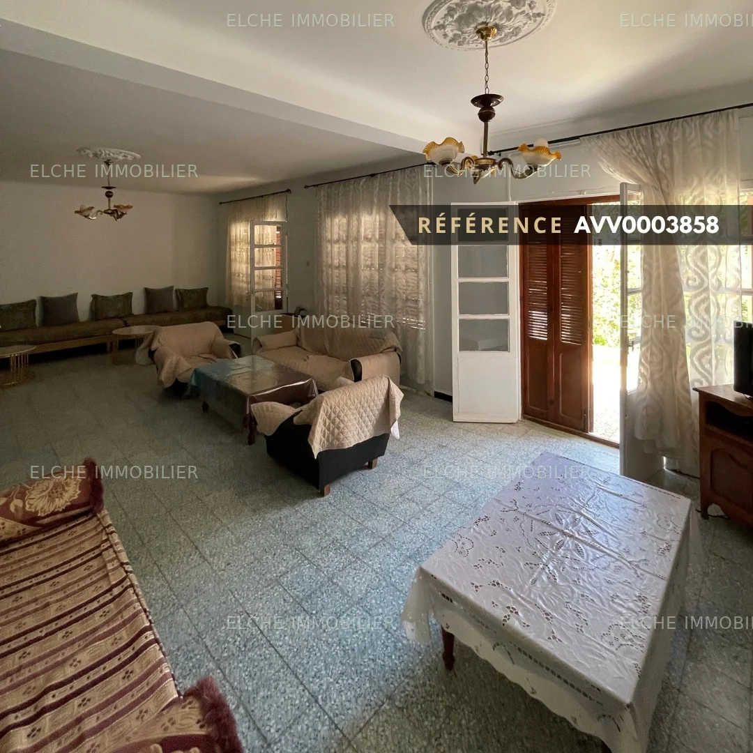Villa R+1 à vendre