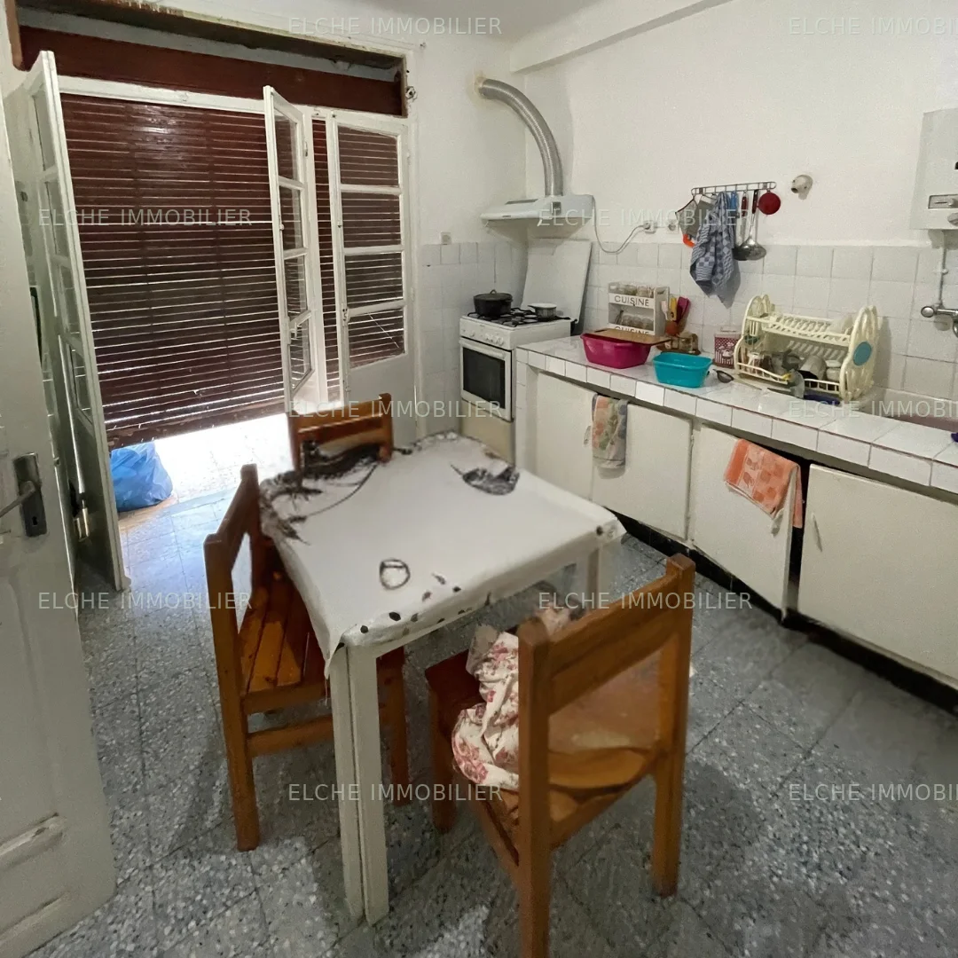 Villa R+1 à vendre