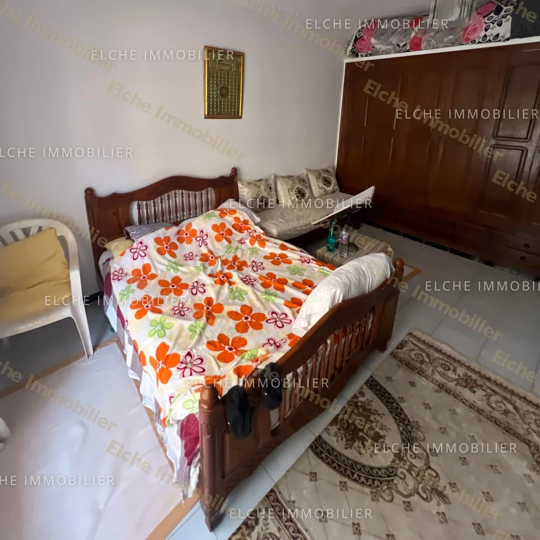 Villa R+2 à vendre