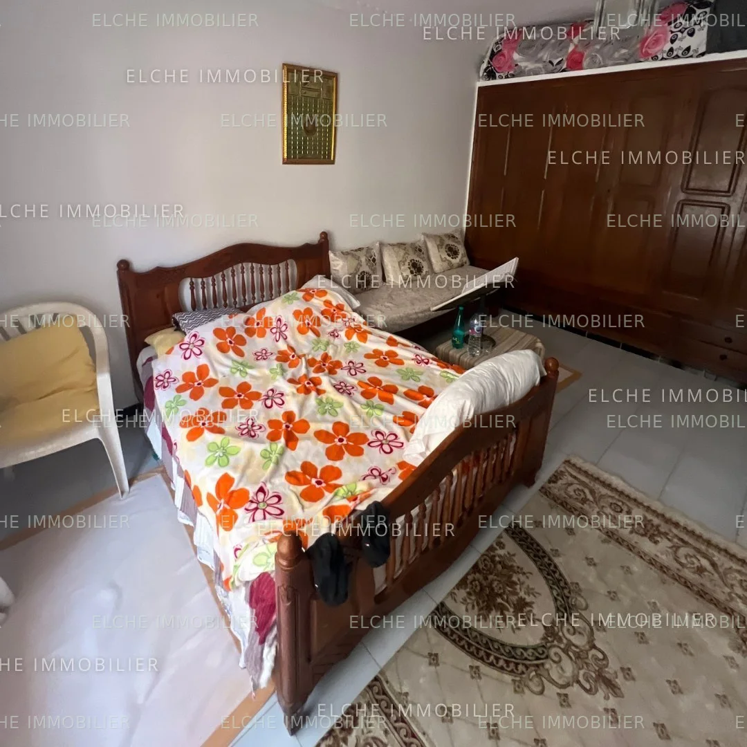 Villa R+2 à vendre
