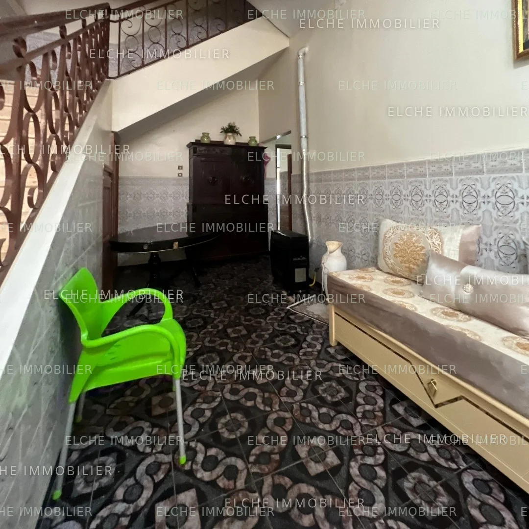 Villa R+2 à vendre